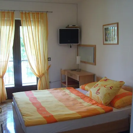 Studio 4299a Apartamento